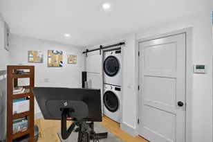 18 Winslow St, Provincetown, MA 02657 - Photo 25