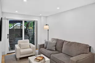 18 Winslow St, Provincetown, MA 02657 - Photo 23