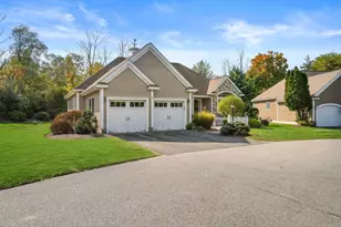 12 Silver Brook Ln, Norwell, MA 02061 - Photo 5
