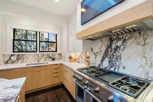 42 Harvard St, Boston, MA 02129 - Photo 15