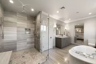 42 Harvard St, Boston, MA 02129 - Photo 19