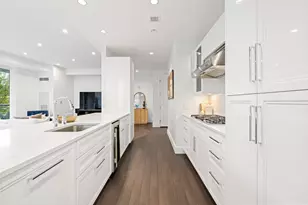 22 Liberty Dr, Boston, MA 02210 - Photo 11