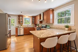 35 Pine St, Sharon, MA 02067 - Photo 9