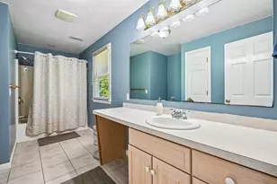 2 Stone Meadow Farm Dr, Shrewsbury, MA 01545 - Photo 17