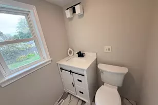 15 Holcomb St, Fairhaven, MA 02719 - Photo 15