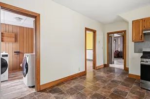 54 Commonwealth Ave, Springfield, MA 01108 - Photo 21
