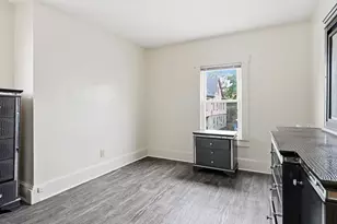 54 Commonwealth Ave, Springfield, MA 01108 - Photo 27