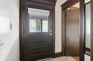 54 Commonwealth Ave, Springfield, MA 01108 - Photo 5