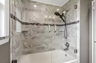 29 Ernest St, Holbrook, MA 02343 - Photo 9