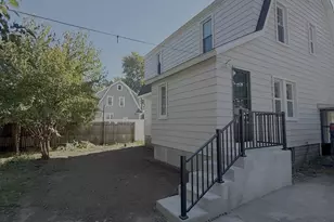 14 Bethel St, Springfield, MA 01108 - Photo 13
