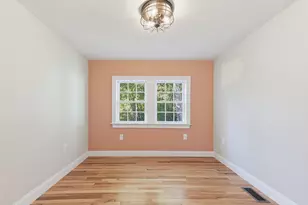 116 Lakeshore Dr, Blackstone, MA 01504 - Photo 17