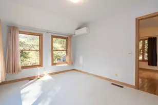 19 Moorland St, Amherst, MA 01002 - Photo 15