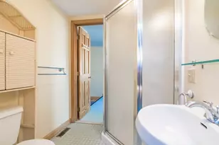 19 Moorland St, Amherst, MA 01002 - Photo 21