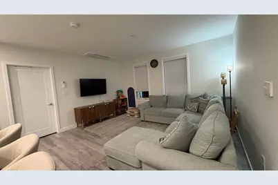 652 Merrimack St #203, Lowell, MA 01854 - Photo 7