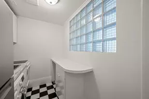 342 Commonwealth Ave, Boston, MA 02115 - Photo 17