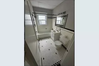 13 Margin St #1, Peabody, MA 01960 - Photo 9