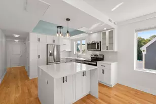 42 Dennis St, Boston, MA 02119 - Photo 5