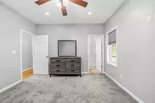 1677 Plymouth St, Bridgewater, MA 02324 - Photo 17