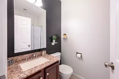 1677 Plymouth St, Bridgewater, MA 02324 - Photo 15
