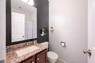 1677 Plymouth St, Bridgewater, MA 02324 - Photo 15