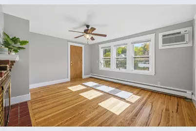 1145 Boylston St #3, Newton, MA 02464 - Photo 5