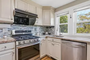 1145 Boylston St, Newton, MA 02464 - Photo 23