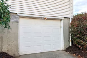 16 Hycrest Dr, Worcester, MA 01606 - Photo 17