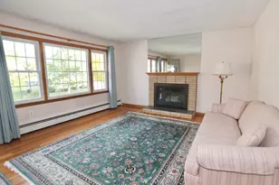 16 Hycrest Dr, Worcester, MA 01606 - Photo 7