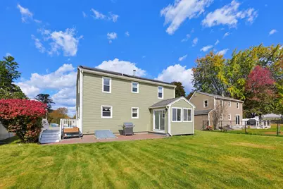 26 Crestwood Cir, Lawrence, MA 01843 - Photo 37