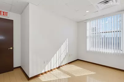 459 Broadway #204, Everett, MA 02149 - Photo 17