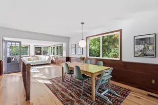 36 Valley View Dr, Amherst, MA 01002 - Photo 11