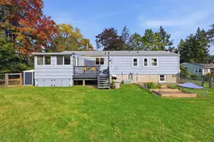 36 Valley View Dr, Amherst, MA 01002 - Photo 23