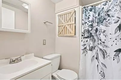 111 Franklin St, Winchendon, MA 01475 - Photo 11