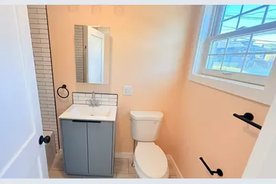 1711 Bay #1, Fall River, MA 02724 - Photo 13