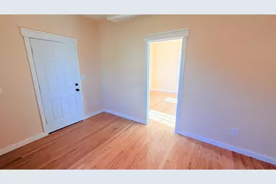 1711 Bay #1, Fall River, MA 02724 - Photo 17