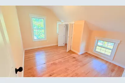 1711 Bay #2, Fall River, MA 02724 - Photo 15