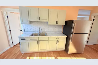 1711 Bay #2, Fall River, MA 02724 - Photo 13