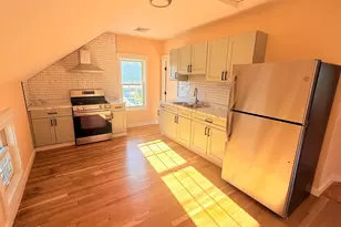 1711 Bay, Fall River, MA 02724 - Photo 11