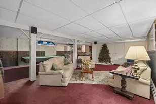 208 Frost St, Fall River, MA 02721 - Photo 13