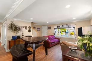 7 Wheeler St, Peabody, MA 01960 - Photo 13