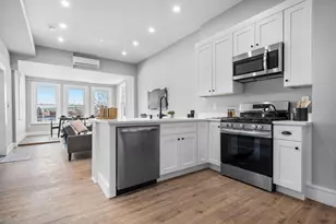 390 Meridian St, Boston, MA 02128 - Photo 11