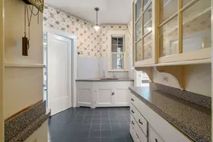 41 Montvale Rd, Newton, MA 02459 - Photo 11