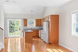 52 County Rd, Mattapoisett, MA 02739 - Photo 9