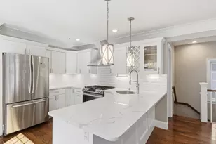 43 Cliftondale St, Boston, MA 02131 - Photo 7