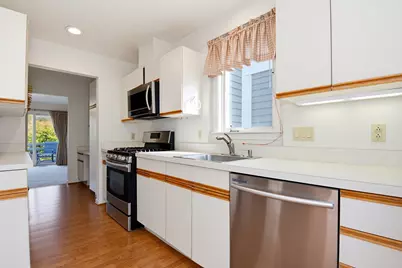9 Landing Dr #9, Methuen, MA 01844 - Photo 3