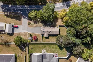 23 Russell St, Peabody, MA 01960 - Photo 37