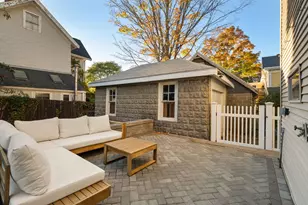 86 Highland St, Boston, MA 02136 - Photo 21