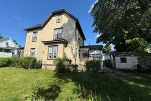 23 Myrtle St, Waltham, MA 02453 - Photo 3