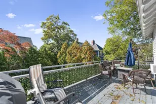 6 Grove St, New Bedford, MA 02740 - Photo 5