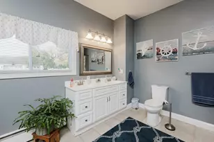 67 Stowell St, New Bedford, MA 02740 - Photo 11